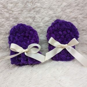 Handmade Velvet Baby Mitts (Newborn)
